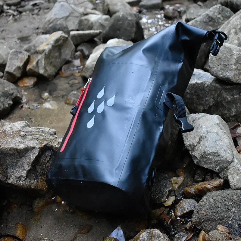 حقيبة ظهر مقاومة للماء شديدة ا - مراجعة Fishing Bag Waterproof وسعره
